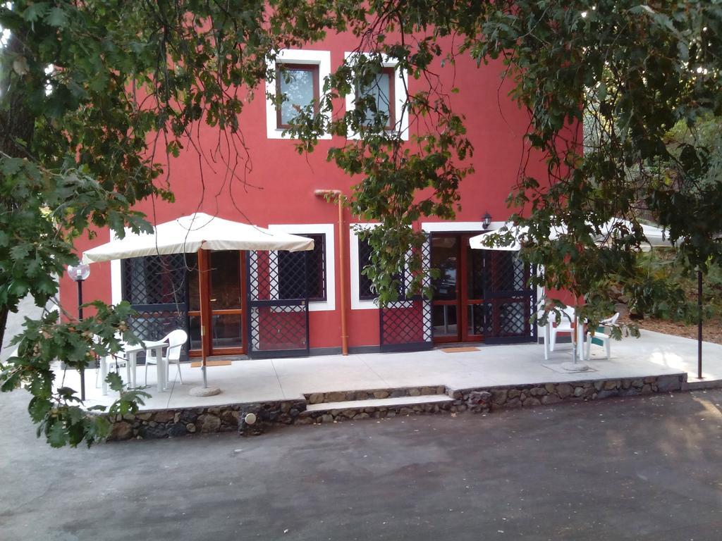 Отель Il Nido Delle Aquile Dell'Etna Мило Экстерьер фото